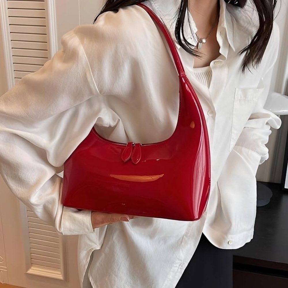 Cherry red shoulder bag - Picture 4 of 4
